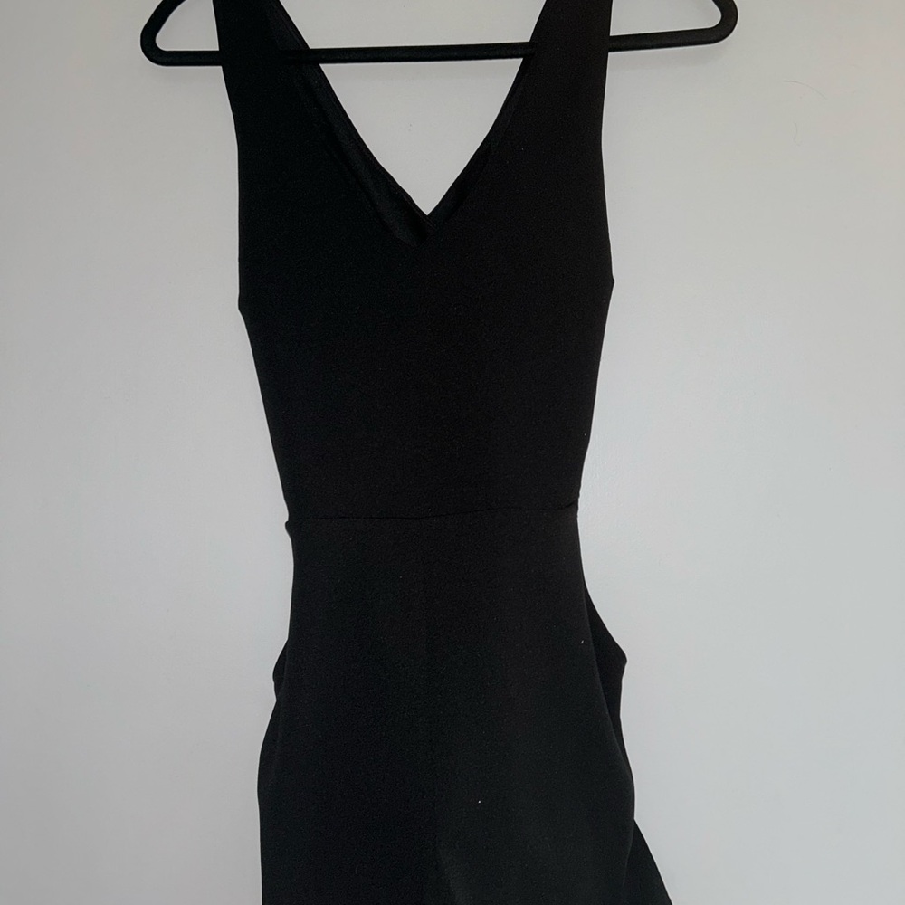 Elegant Black Sleeveless Romper